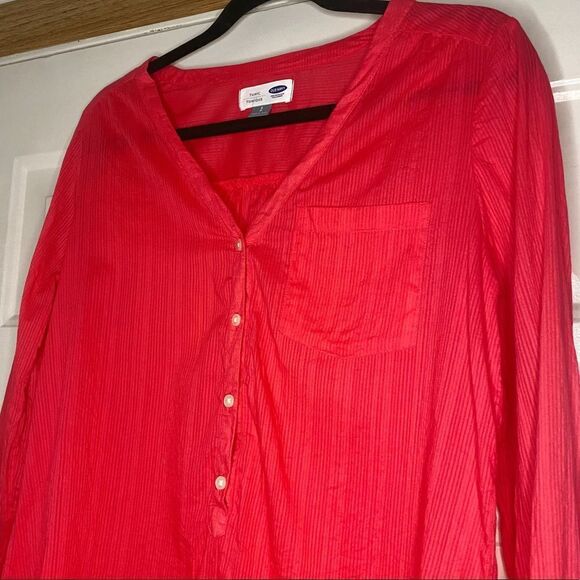 Old Navy Crimson-Red Tunic - Picture 4 of 11